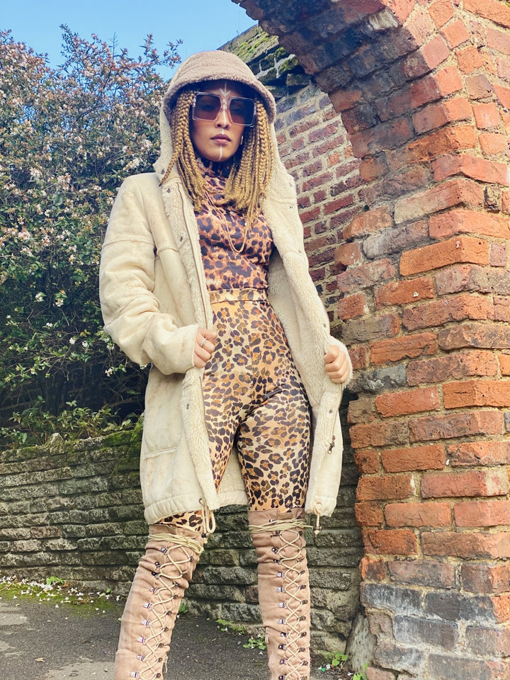 Caramel Marble Sheepskin Hooded Jacket - One Wear Freedom 