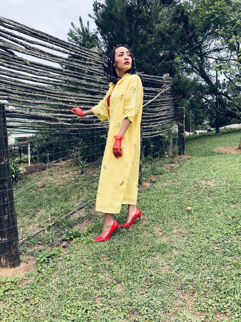 Sunshine + Roses Linen Jacket - One Wear Freedom #product_tags#