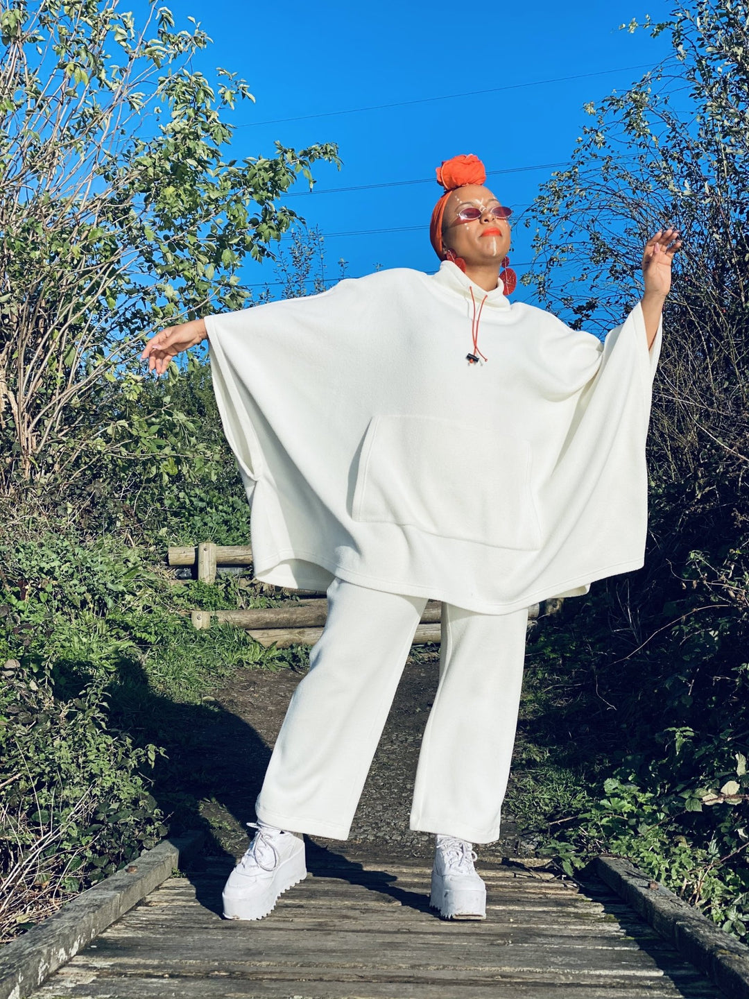 Vintage Snowy Fleece Poncho + Trouser Co-ord - One Wear Freedom 