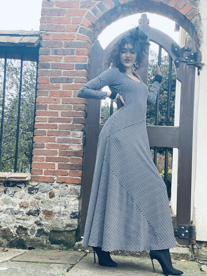 Vintage Stripes on Stripes Maxi Dress - One Wear Freedom 
